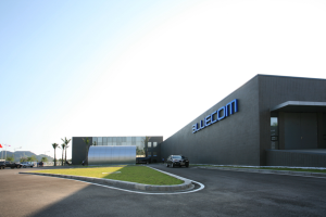 Nhà máy Bluecom Vina khánh thành